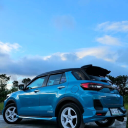 Car gallery image 4