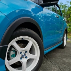 Car gallery image 2