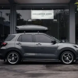 Car gallery image 2