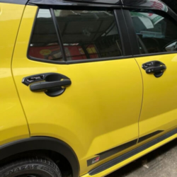 Car gallery image 2