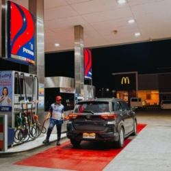 Car gallery image 4