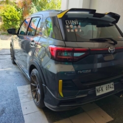 Car gallery image 2