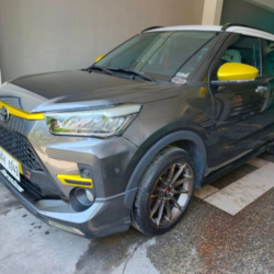 Car gallery image 4