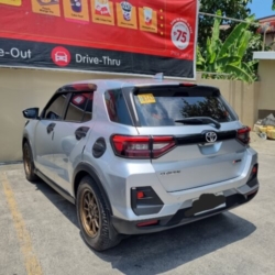 Car gallery image 4