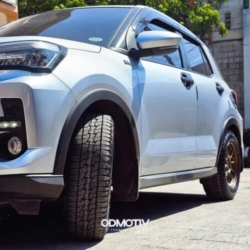 Car gallery image 2