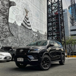 Car gallery image 2