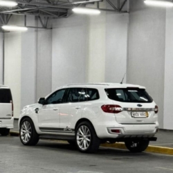 Car gallery image 3