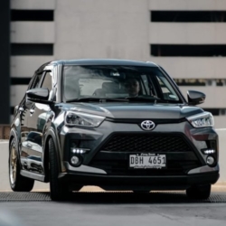 Car gallery image 4
