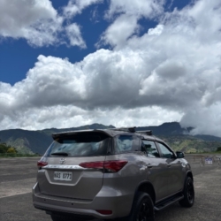 Car gallery image 3