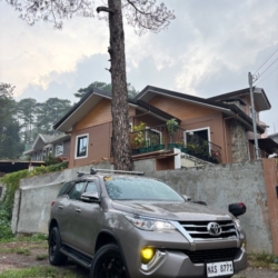 Car gallery image 4