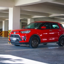 Car gallery image 2