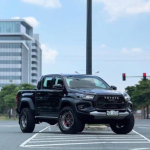 grs__luna Toyota Hilux thumbnail
