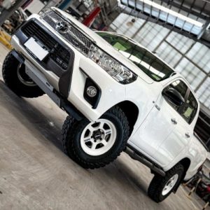MIGHTISAY Toyota Hilux thumbnail