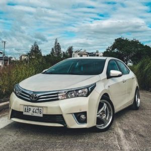 Mina Toyota Corolla Altis thumbnail