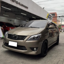 Car gallery image 1