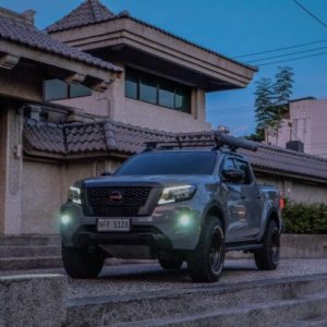 Spike Nissan Navara thumbnail