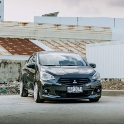 Car gallery image 1