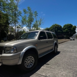 Car gallery image 2
