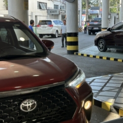 Car gallery image 3