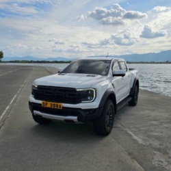 Car gallery image 3