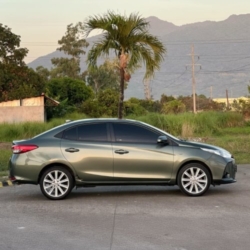 Car gallery image 2