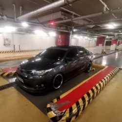Car gallery image 3
