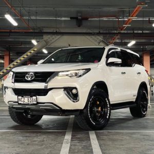 akiko Toyota Fortuner thumbnail