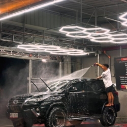 Car gallery image 2
