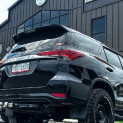 Car gallery image 4