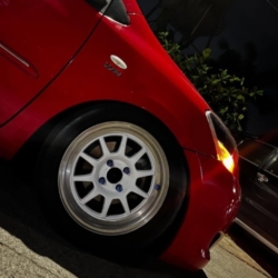 Car gallery image 4