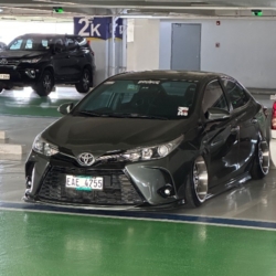 Car gallery image 1