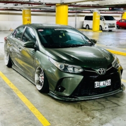 Car gallery image 2
