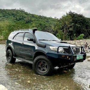 lolofortuner1kd3.0 Toyota Fortuner thumbnail