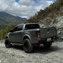 Car gallery image 3