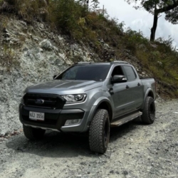 Car gallery image 4