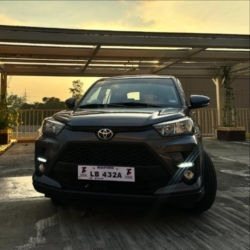 Car gallery image 1