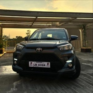 onyx Toyota Raize thumbnail