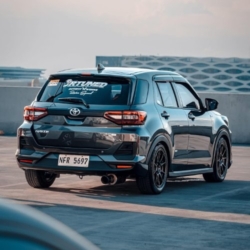 Car gallery image 3