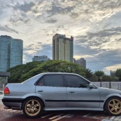 Car gallery image 3