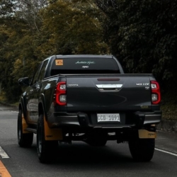 Car gallery image 2