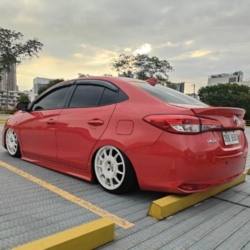 Car gallery image 2