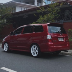 Car gallery image 3