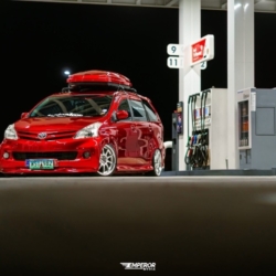Car gallery image 2