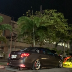 Car gallery image 4