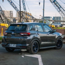 Car gallery image 4