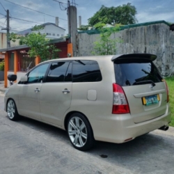 Car gallery image 2
