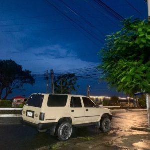 brownie Toyota Hilux thumbnail