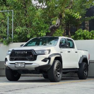 ghost.grs Toyota Hilux thumbnail