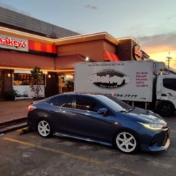 Car gallery image 2