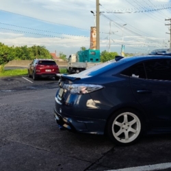 Car gallery image 3